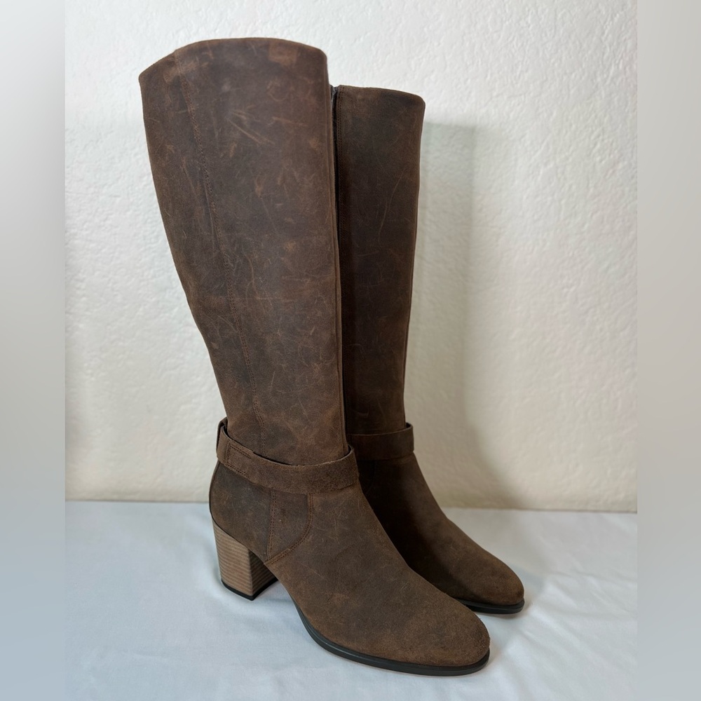 ECCO Shape 55 Tall Heeled Brown Nubuck Leather Riding Boot Size 41 EUC Like New